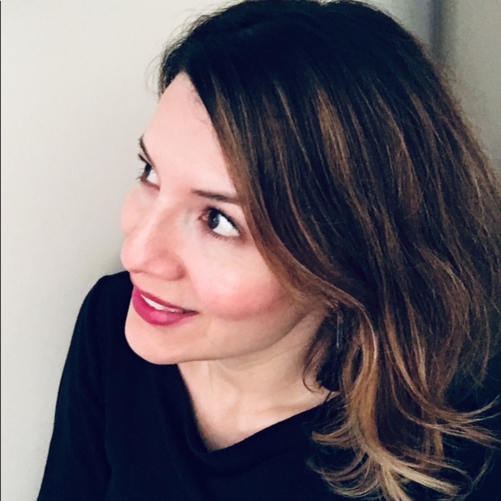 Meet your Posher, Emily